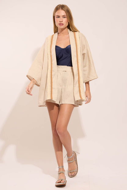 SHORT ANINHA LINHO AREIA