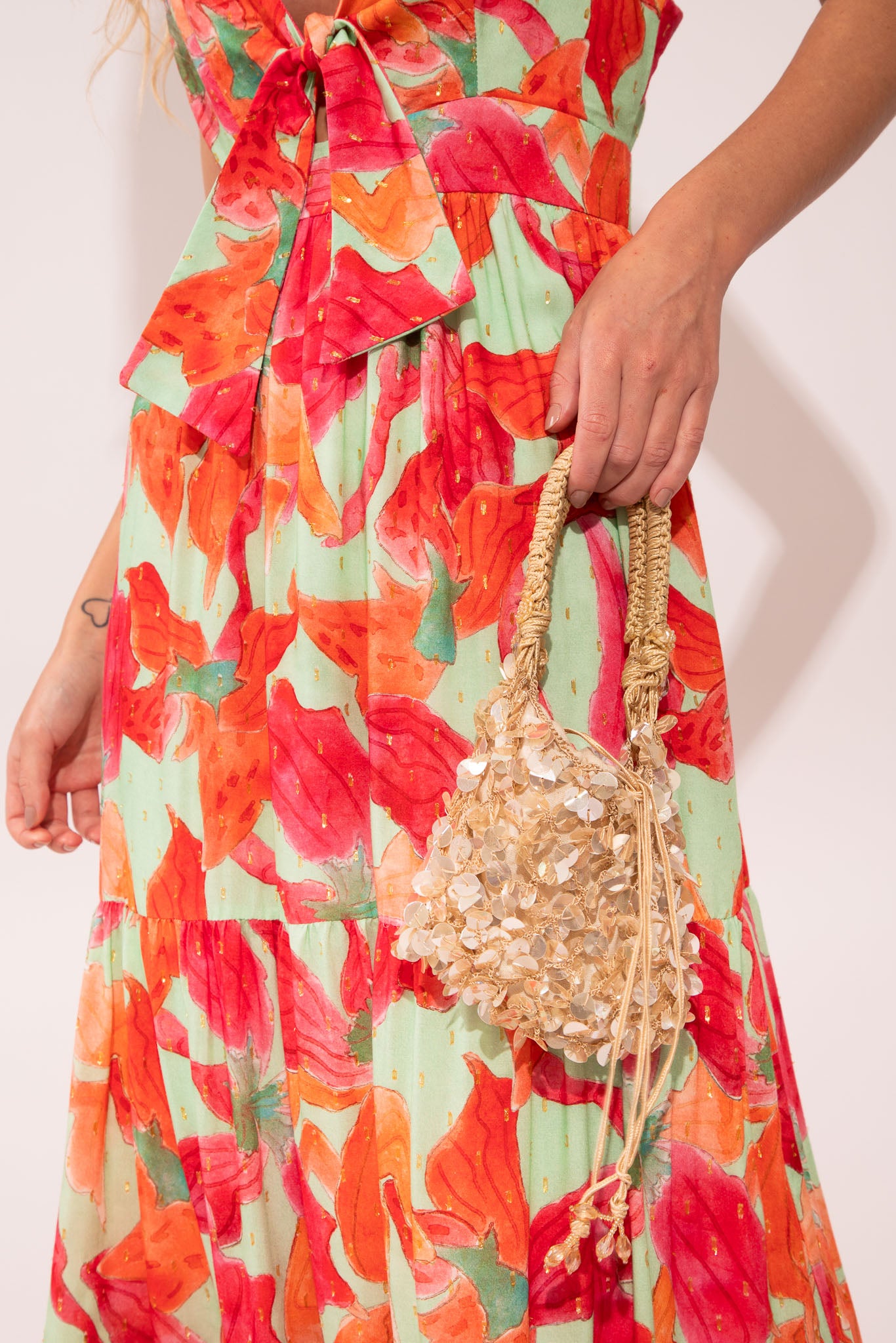 VESTIDO PAULA ORQUÍDEA CROCHÊ